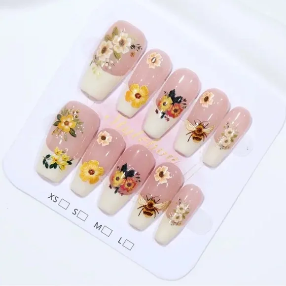 Floral Bee acrylic Nail Art 10 pc Set - Cream & Yellow Reusable French Tip NWT - Picture 4 of 10